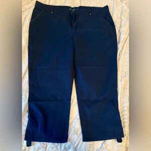 Gloria Vanderbilt women’s capri pants